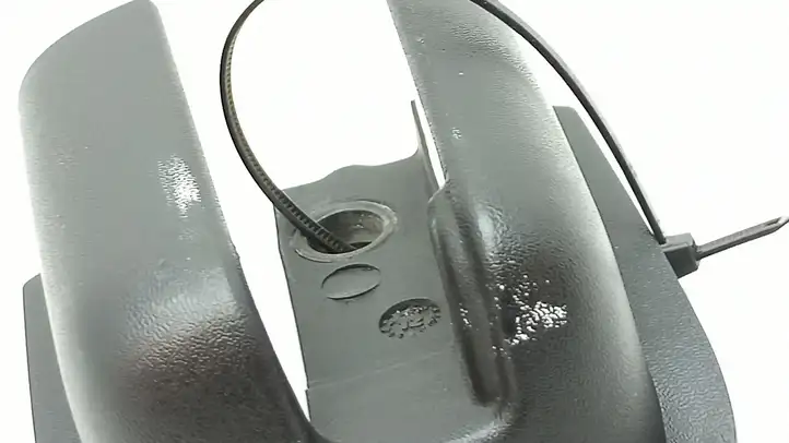 Nissan Primastar (2001 - 2014) 67562759334 Отделка нижней направляющей раздвижной двери — фото 7