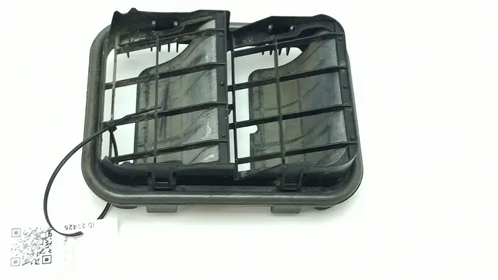 Nissan Primastar (2001 - 2014) 8200728288 Вентиляционная решетка кузова — фото 1