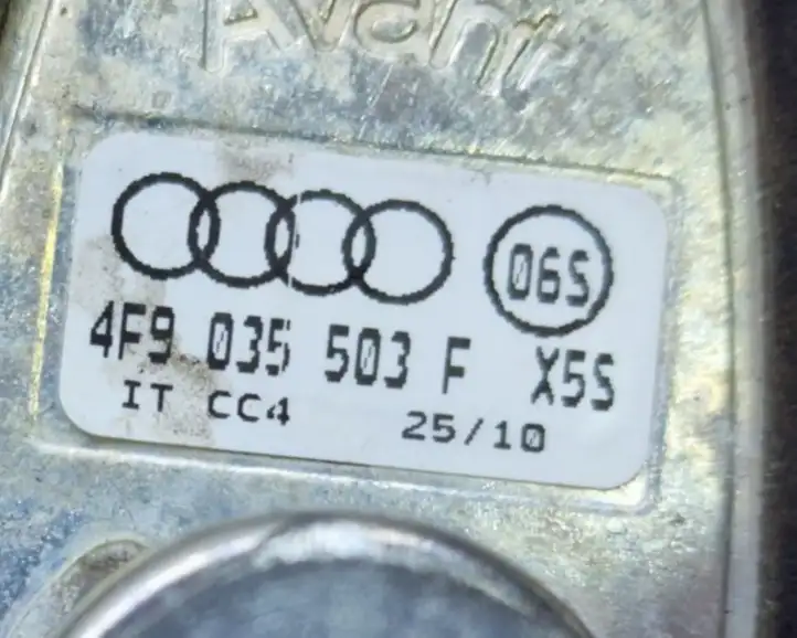 Audi A6 Allroad C6 (2008 - 2011) 4F9035503F GPS антенна — фото 6