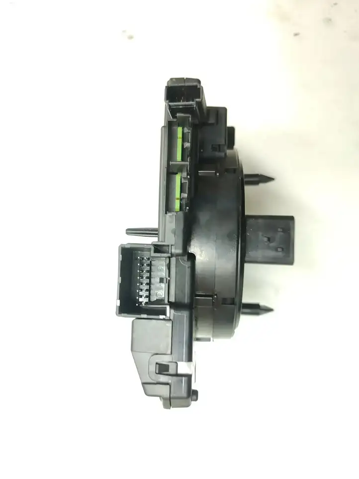 Audi S1 (2014 - 2019) 5K0953569BD Контактное кольцо SRS — фото 3
