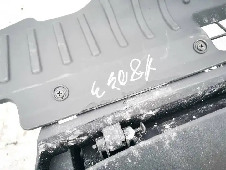 Hyundai i30 (2007 - 2012) 2r84540000 Вещевой ящик — фото 2