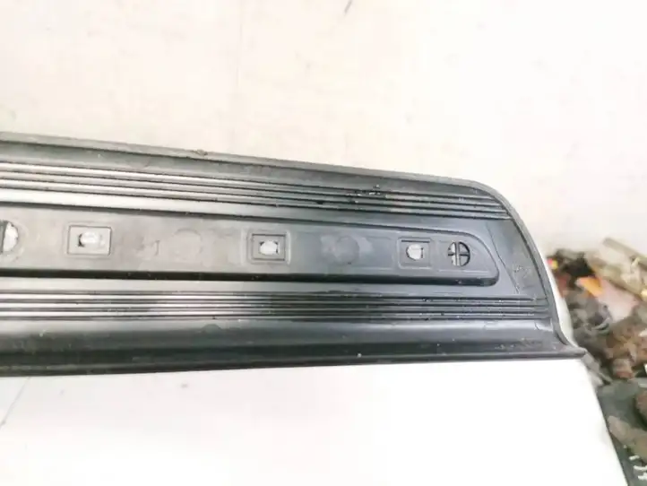 Volvo V50 (2004 - 2008) 08622671 Внутренняя отделка переднего порога — фото 2