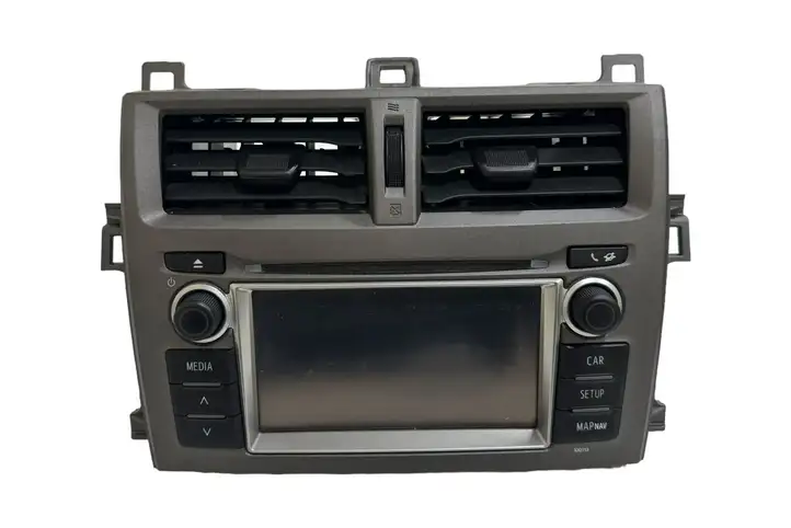 Toyota Verso (2009 - 2012) 8614052011 Магнитола / мультимедийная система — фото 1