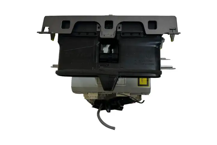 Toyota Verso (2009 - 2012) 8614052011 Магнитола / мультимедийная система — фото 6