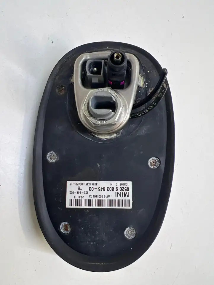 Mini Cooper Countryman R60 (2010 - 2016) 9803845 GPS антенна — фото 3