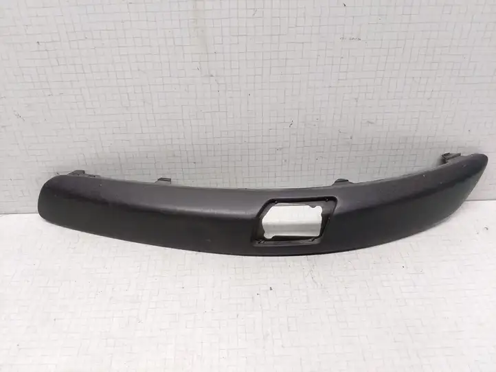 Volkswagen Golf V (2003 - 2009) 1K0807717C Окантовка фары — фото 1