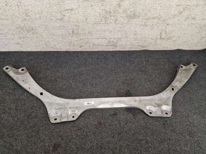 7362724 BMW 5 G30 G31 Kita variklio skyriaus detalė