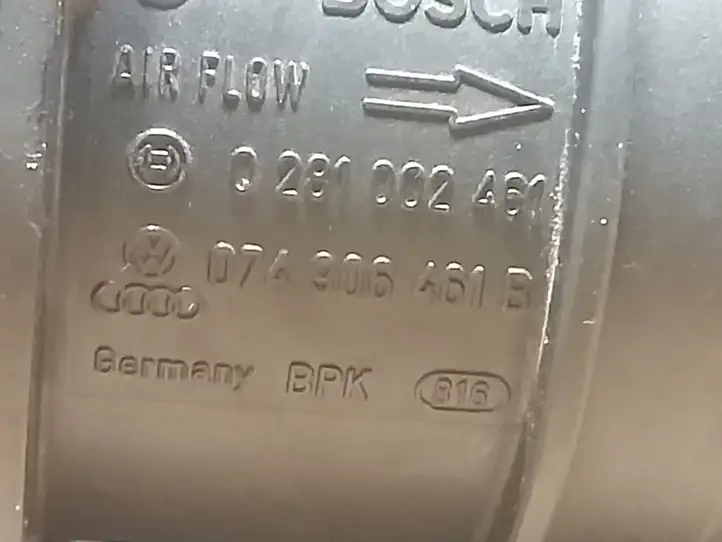 Volkswagen PASSAT B6 (2005 - 2010) 074906461B Датчик массового расхода воздуха — фото 3