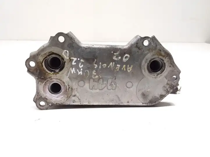 Toyota Avensis T250 (2006 - 2009) 157100R010 Кронштейн масляного фильтра — фото 3