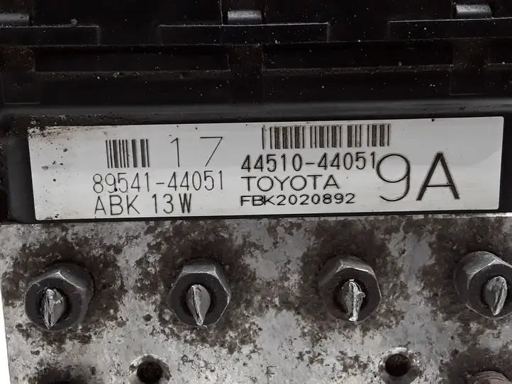Toyota Avensis Verso (2001 - 2004) 8954144051 ABS блок — фото 2