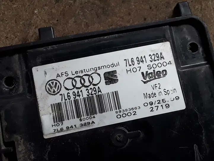 Volkswagen PASSAT B6 (2005 - 2010) 7L6941329A Блок розжига ксенона — фото 3