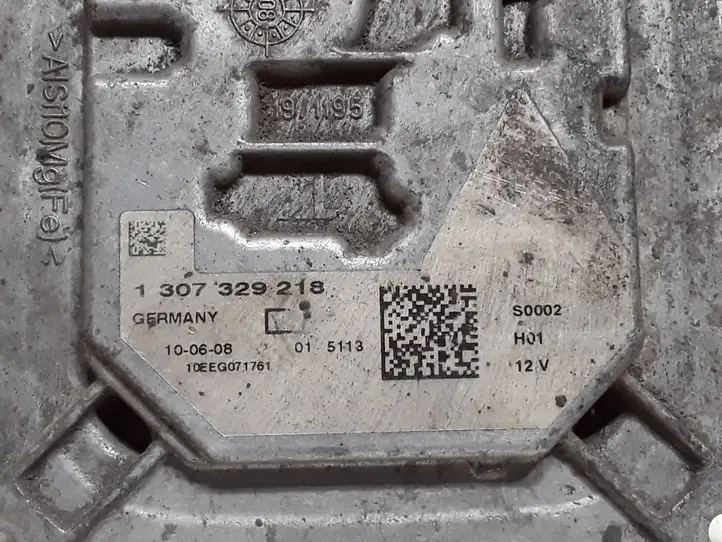 Audi A4 S4 B8 8K (2007 - 2011) 1307329218 Блок розжига ксенона — фото 2