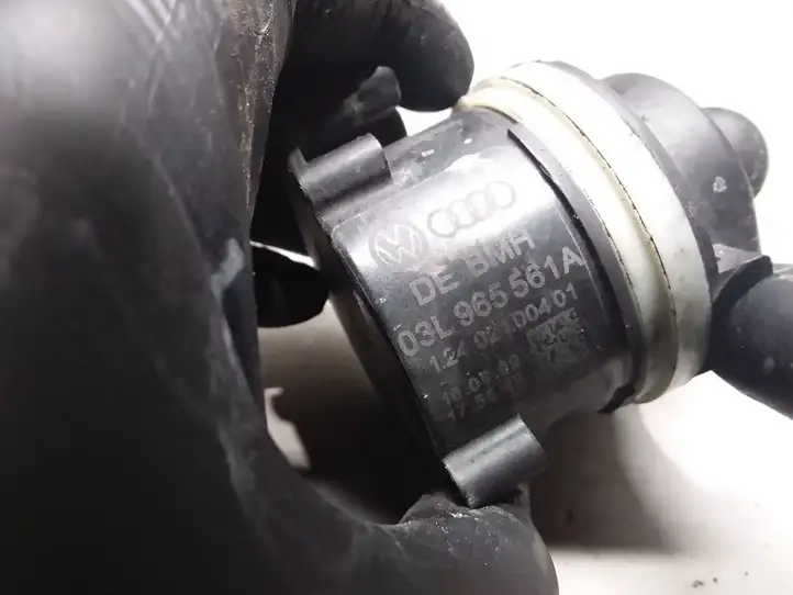 Audi Q5 SQ5 (2008 - 2012) 03L965561A Электроциркуляционный насос — фото 3