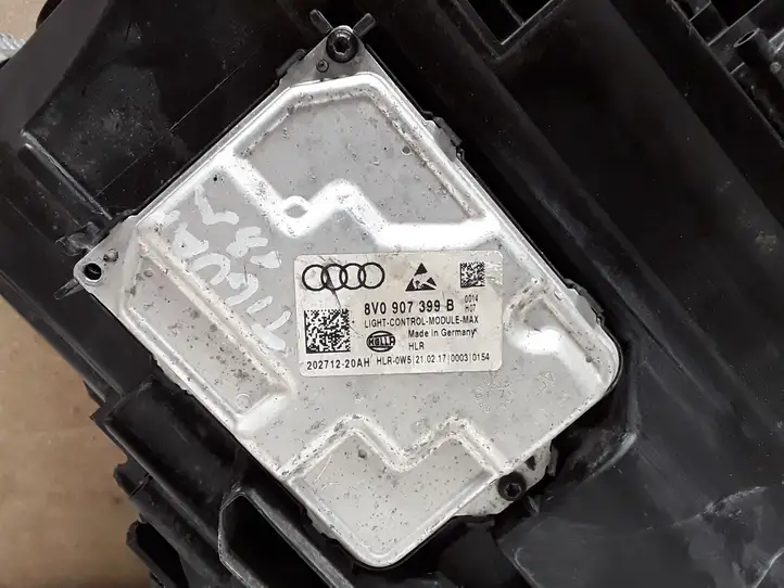 Volkswagen Tiguan (2016 - 2020) 5NB941081A Передняя фара — фото 8
