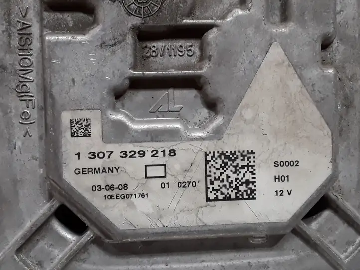 Audi A4 S4 B8 8K (2007 - 2011) 1307329218 Блок розжига ксенона — фото 2