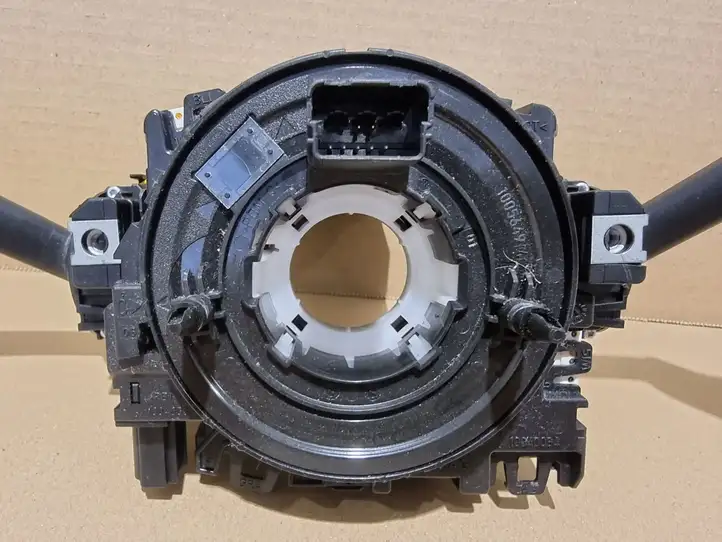 Volkswagen Golf VII (2013 - 2019) 5Q0953507AG Контактное кольцо SRS — фото 4