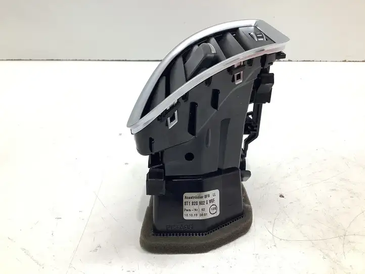Audi A4 S4 B8 8K (2011 - 2015) 8T1820902G Боковой воздушный дефлектор — фото 3