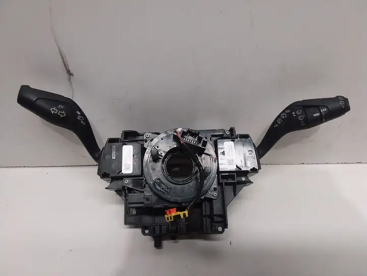 Ford Focus (2011 - 2015) F1ET13N064AC Контактное кольцо SRS — фото 1