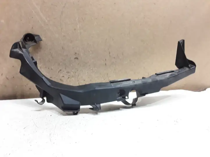 BMW 3 E90 E91 (2005 - 2012) 7138402 Кронштейн передней фары — фото 1