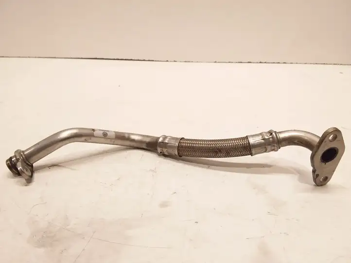 Volkswagen Tiguan (2007 - 2011) 03C145735C Трубки масляной системы — фото 3