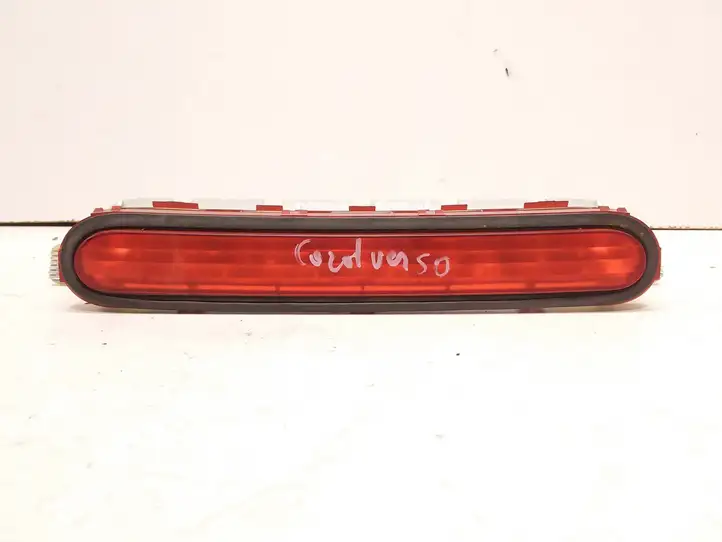 Toyota Corolla Verso AR10 (2004 - 2009) Дополнительный стоп фонарь — фото 1