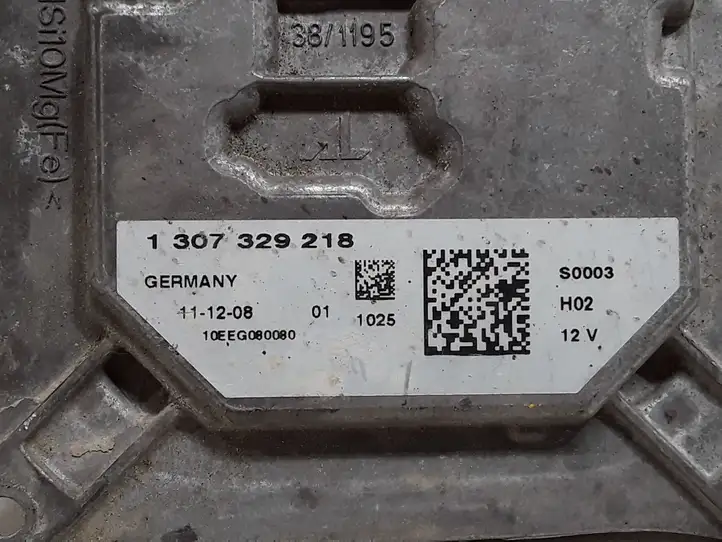 Audi A4 S4 B8 8K (2007 - 2011) 1307329218 Блок розжига ксенона — фото 2