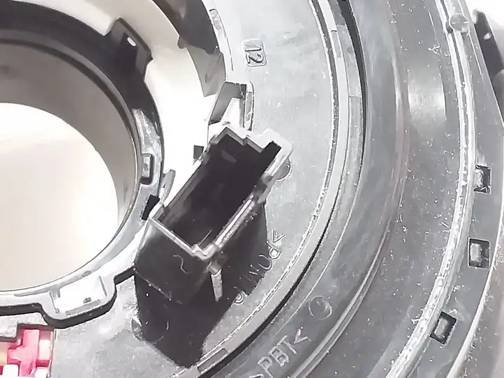 BMW 3 F30 F35 F31 (2012 - 2018) 9253749 Контактное кольцо SRS — фото 2