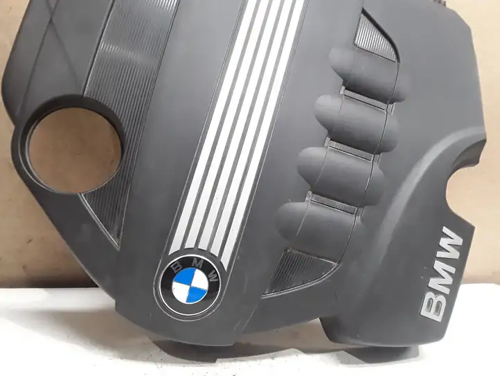 BMW 3 E90 E91 (2005 - 2012) 7797410 Крышка двигателя декоративная — фото 2