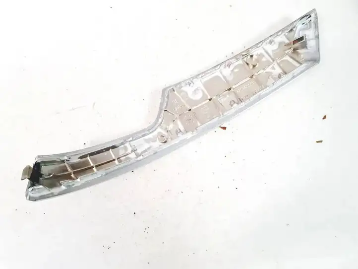 Nissan Primera (2001 - 2008) 50255000a1 Прочие детали салона — фото 2