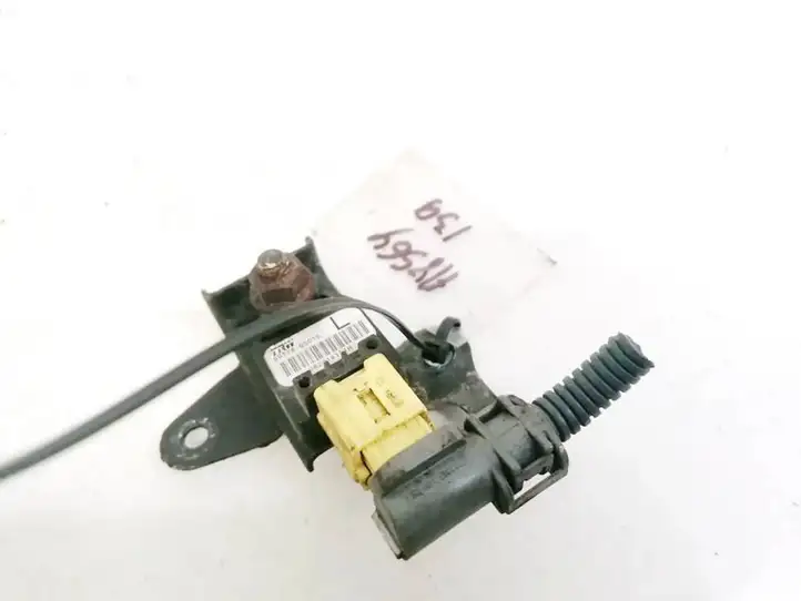 Toyota Avensis T250 (2003 - 2006) 8917405010 Датчик удара SRS — фото 3