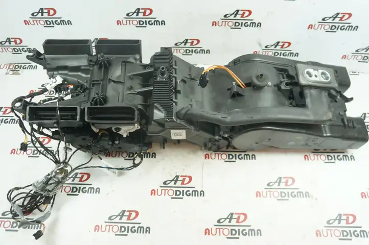 Audi A8 S8 D4 4H (2010 - 2014) 4H0820004C Комплект системы вентиляции салона — фото 1