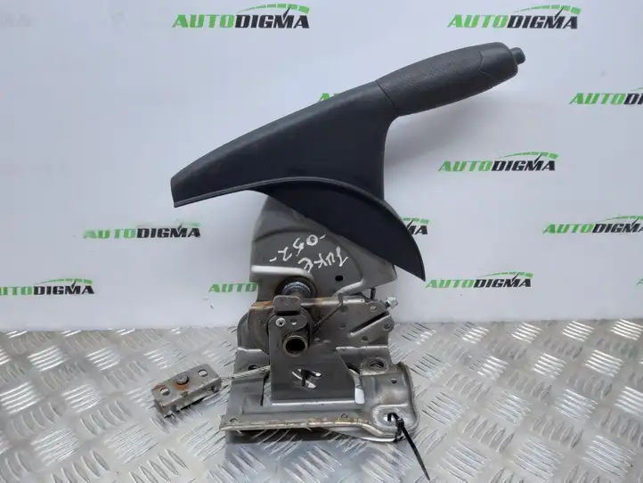 Nissan Juke I F15 (2010 - 2018) OEM Механизм ручного тормоза (в салоне) — фото 2