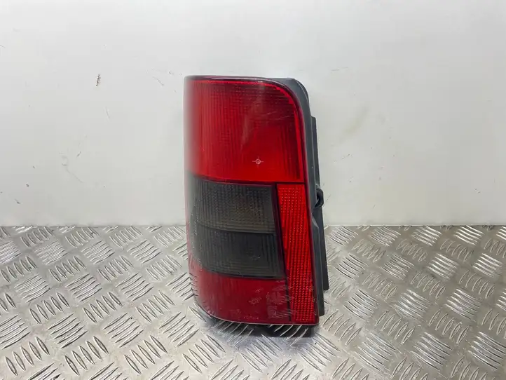 Citroen Berlingo (1996 - 2002) 9632184980 Задний фонарь в кузове — фото 2