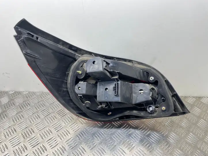 BMW 5 E60 E61 (2004 - 2010) 6910768 Задний фонарь в кузове — фото 3