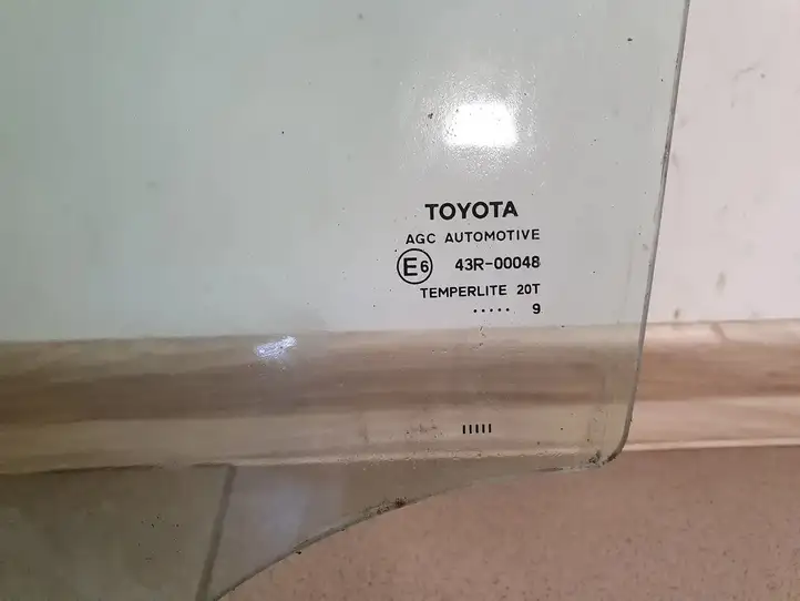 Toyota Avensis T270 (2009 - 2012) Стекло задней двери — фото 2