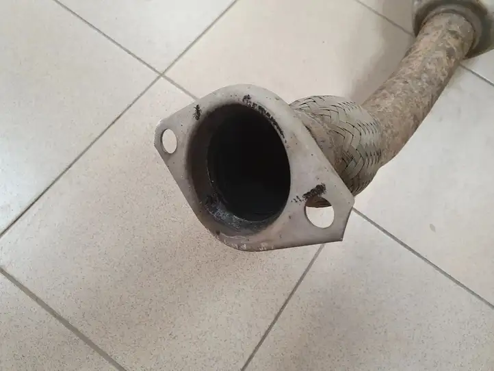Toyota Avensis T270 (2009 - 2012) 10R15 Катализатор / DPF / FAP — фото 2
