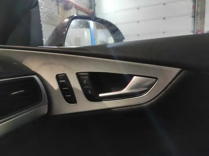 Audi A7 S7 4G (2010 - 2014) Декоративная планка — фото 14