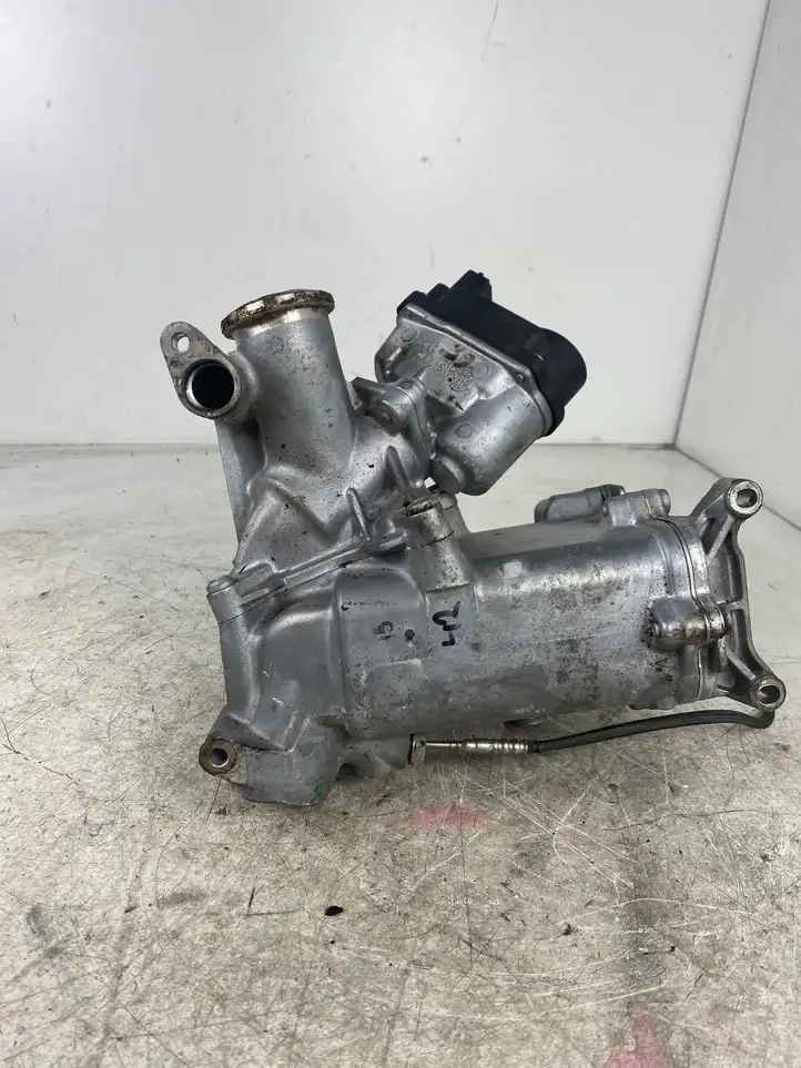 Audi A6 C7 (2011 - 2014) 059131515CG Охладитель клапана EGR — фото 4