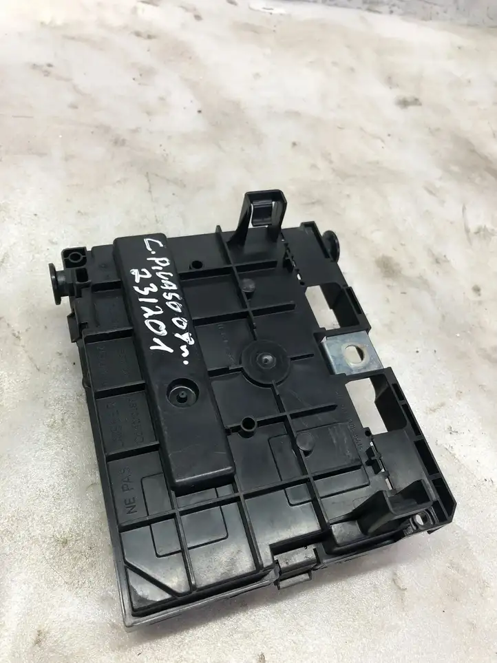 Citroen C4 I Picasso (2006 - 2013) 9667044980 Блок предохранителей — фото 3
