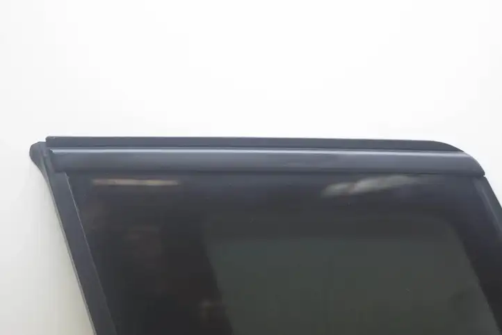 Mercedes-Benz GLK X204 (2008 - 2016) A2046703312 Заднее боковое стекло — фото 3