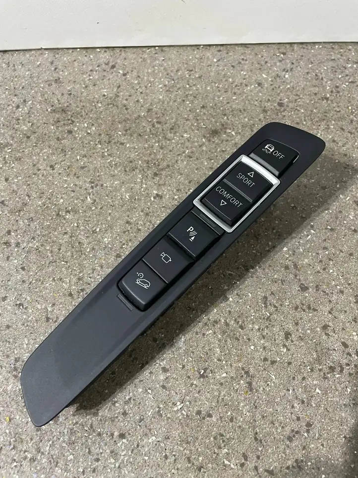 BMW X5 F15 (2013 - 2017) 9262721 Включатель регулировки высоты / жесткости ходовой части — фото 1