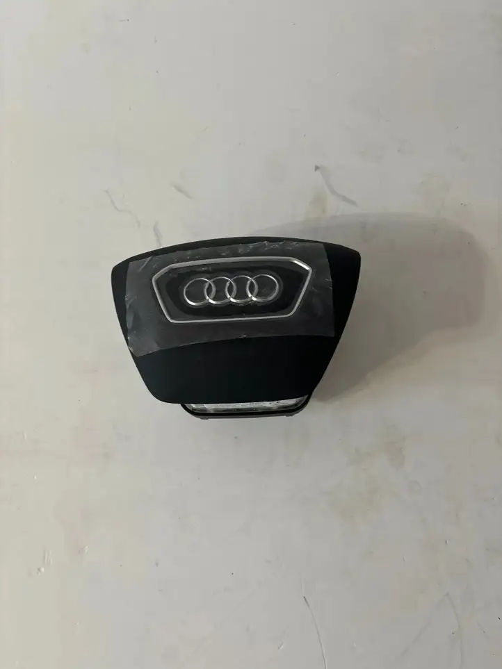 Audi A6 C7 (2014 - 2018) 4N0880201F Подушка безопасности руля — фото 1