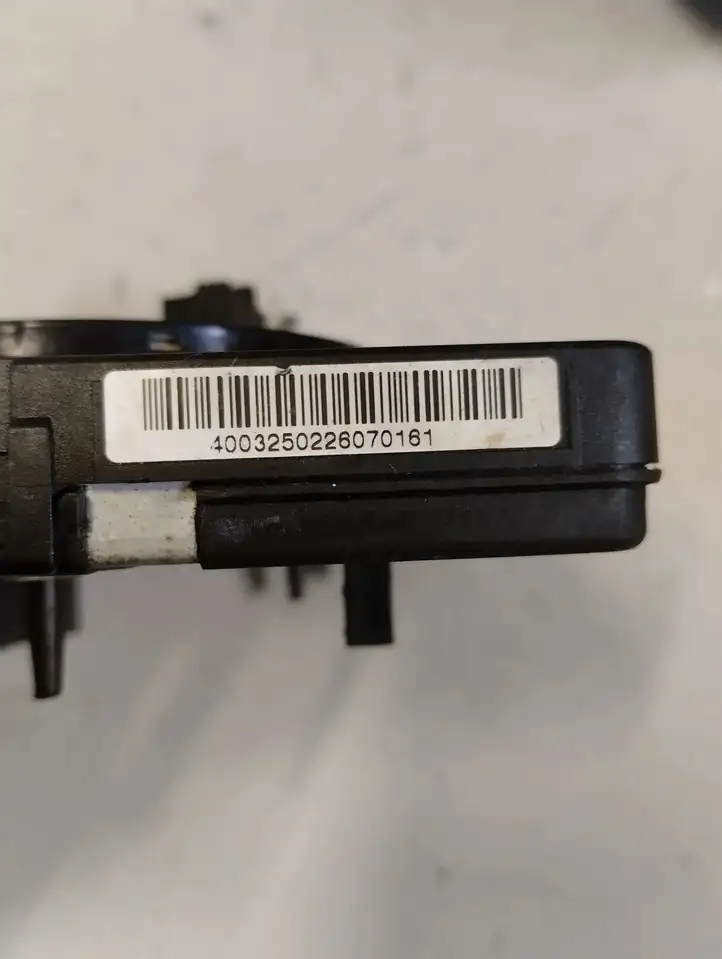 Audi A4 S4 B7 8E 8H (2004 - 2009) 40032202070161 Контактное кольцо SRS — фото 3