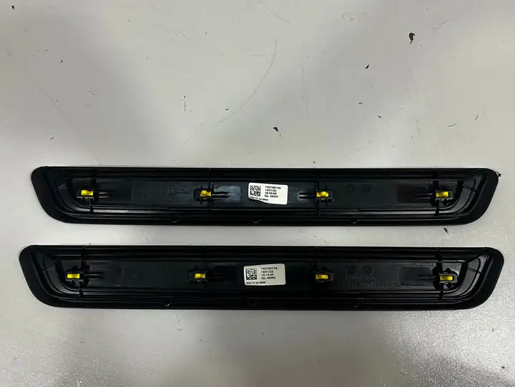 BMW 3 G20 G21 (2019 - ) 7407387 Внутренняя обшивка порога (комплект) — фото 2
