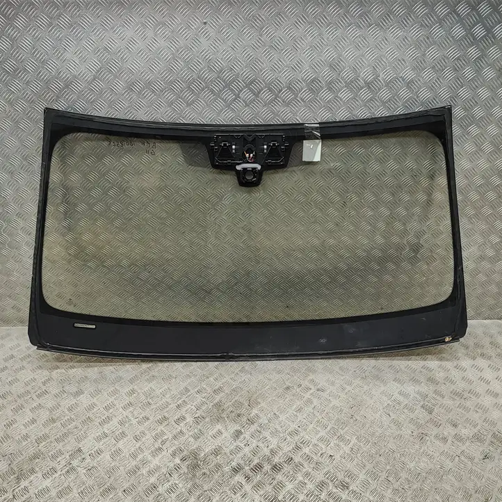 BMW 7 G11 G12 (2015 - 2022) 7357265 Переднее стекло — фото 2