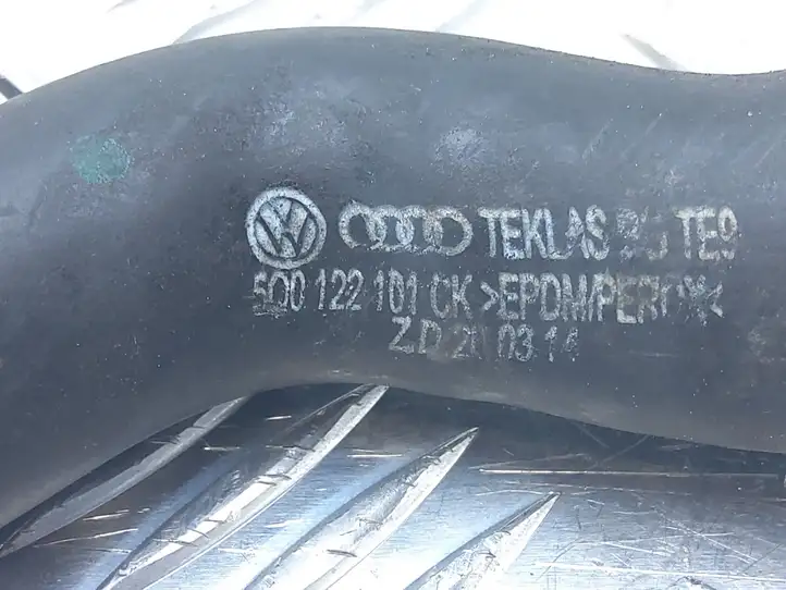 Volkswagen Golf VII (2013 - 2019) 5Q0122101CK Шланги системы охлаждения — фото 3