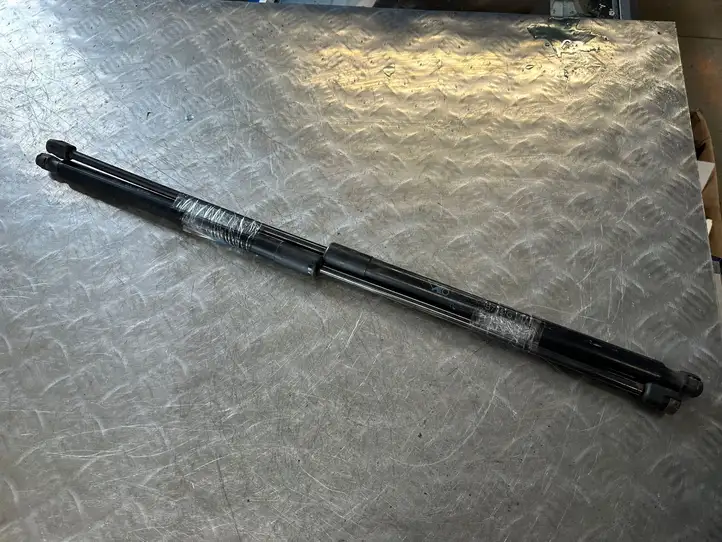 Citroen C4 Picasso (2013 - 2016)  1838160635N  Амортизатор капота