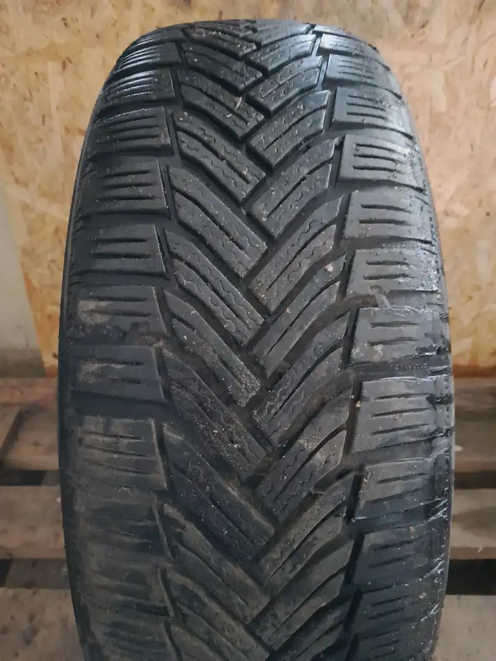 Skoda Octavia Mk2 (1Z)   1Z06010255 Обод (ободья) колеса из легкого сплава R 15