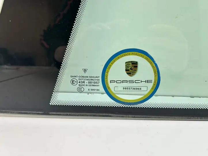 Porsche 911 997 (2004 - 2013) 99754311100 Заднее боковое стекло — фото 7