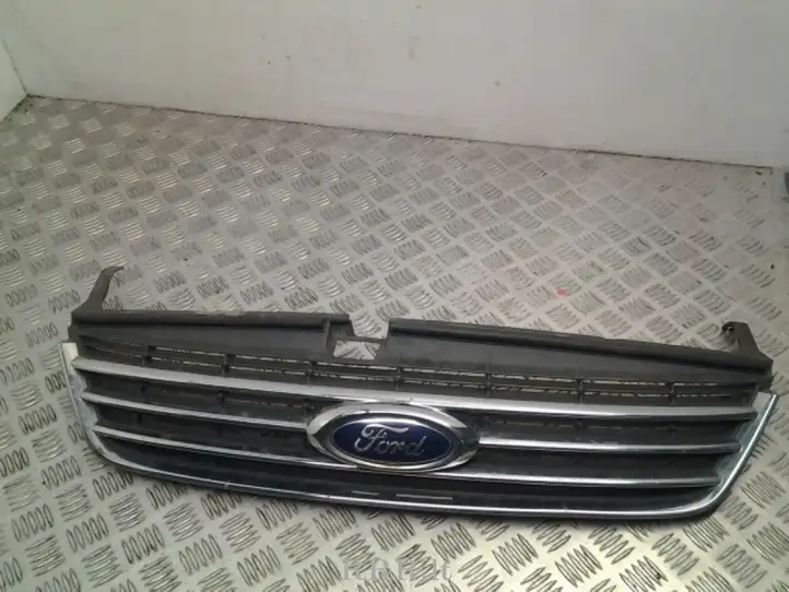 Ford Mondeo MK IV (2007 - 2014) 7S718200B Верхняя решетка радиатора — фото 1
